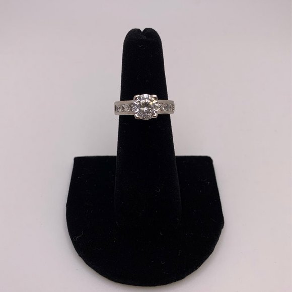 Women's 18kt White Gold Plated Cz Ring